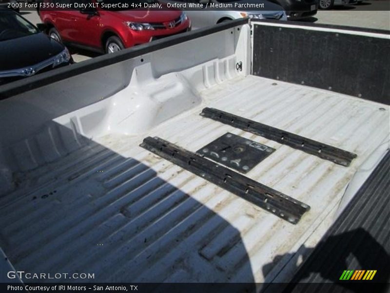 Oxford White / Medium Parchment 2003 Ford F350 Super Duty XLT SuperCab 4x4 Dually