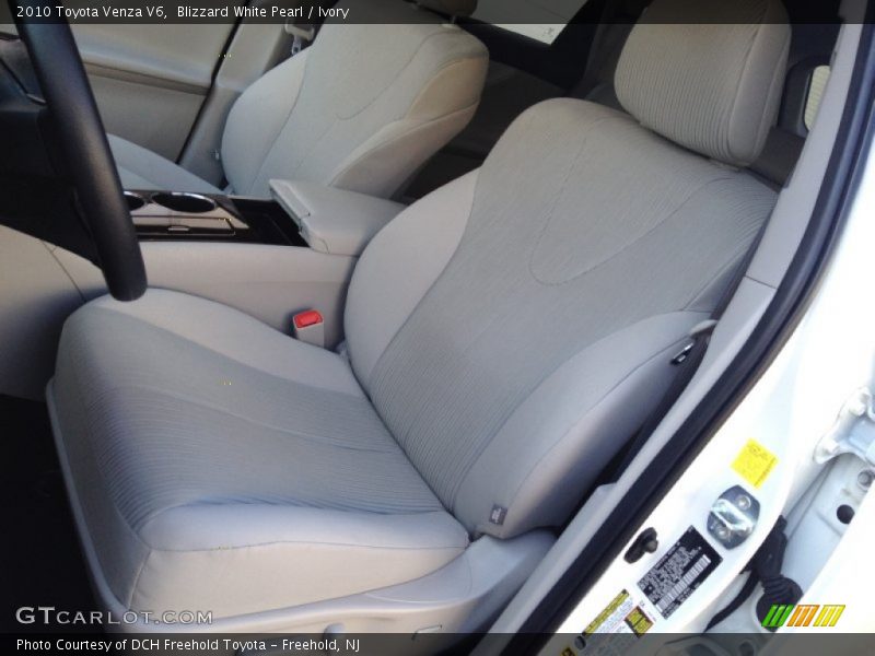 Blizzard White Pearl / Ivory 2010 Toyota Venza V6