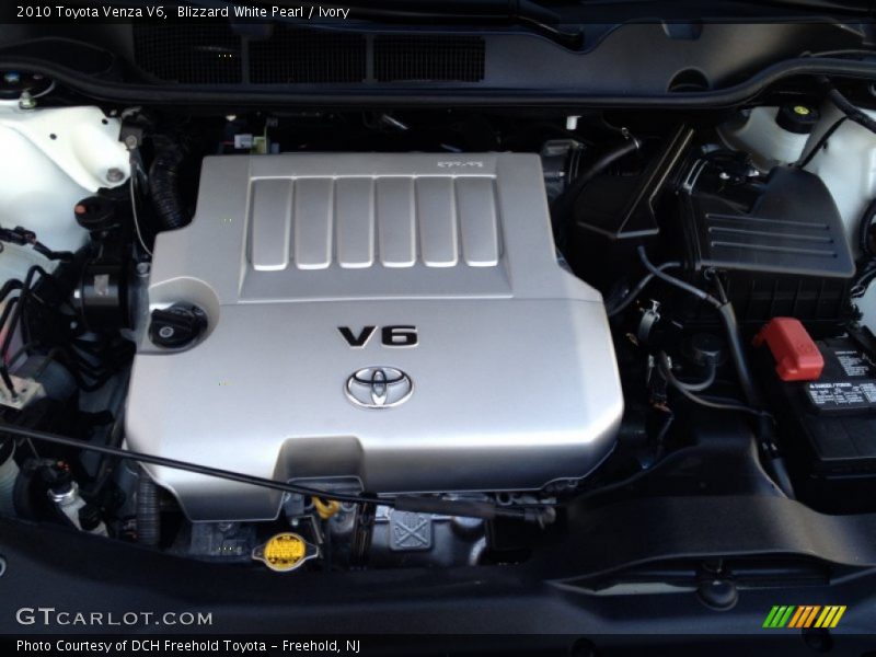 Blizzard White Pearl / Ivory 2010 Toyota Venza V6