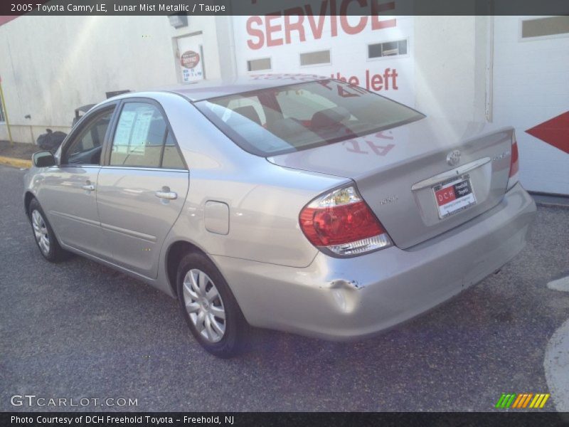 Lunar Mist Metallic / Taupe 2005 Toyota Camry LE