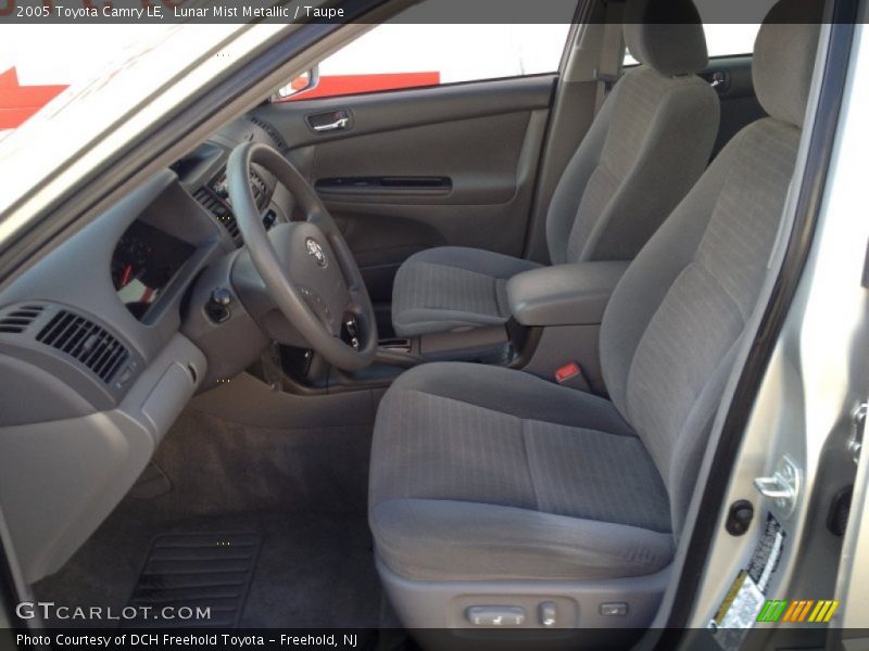 Lunar Mist Metallic / Taupe 2005 Toyota Camry LE