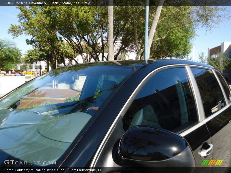 Black / Stone/Steel Grey 2004 Porsche Cayenne S