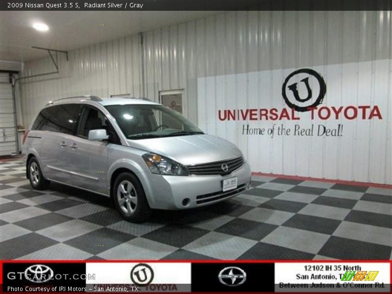 Radiant Silver / Gray 2009 Nissan Quest 3.5 S