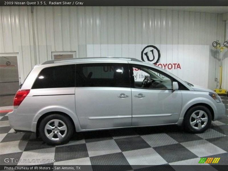 Radiant Silver / Gray 2009 Nissan Quest 3.5 S