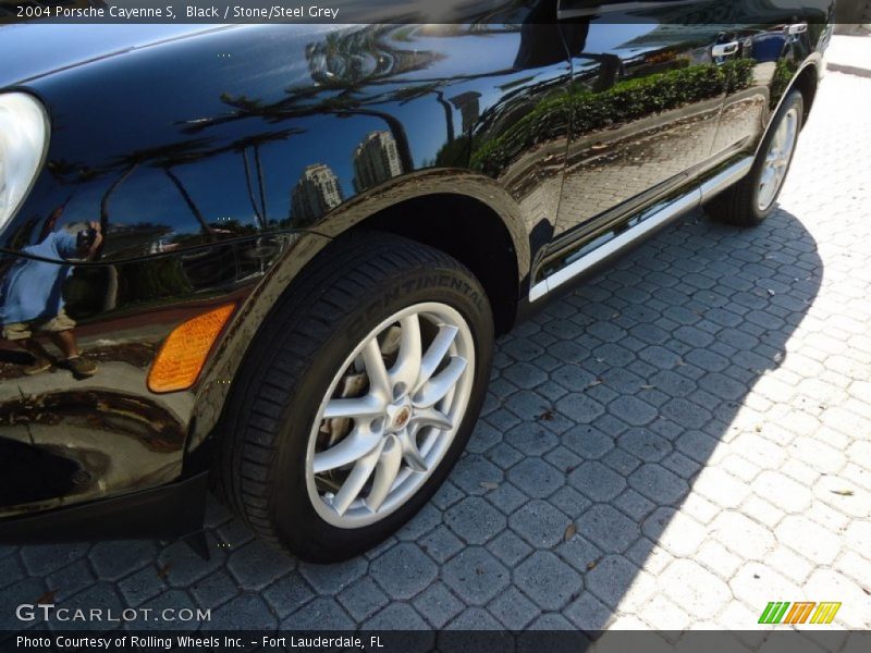 Black / Stone/Steel Grey 2004 Porsche Cayenne S
