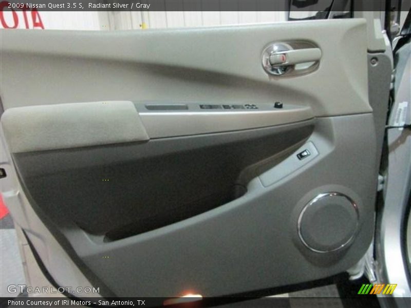 Radiant Silver / Gray 2009 Nissan Quest 3.5 S