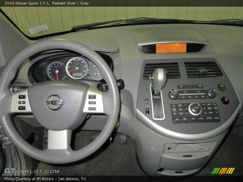 Radiant Silver / Gray 2009 Nissan Quest 3.5 S