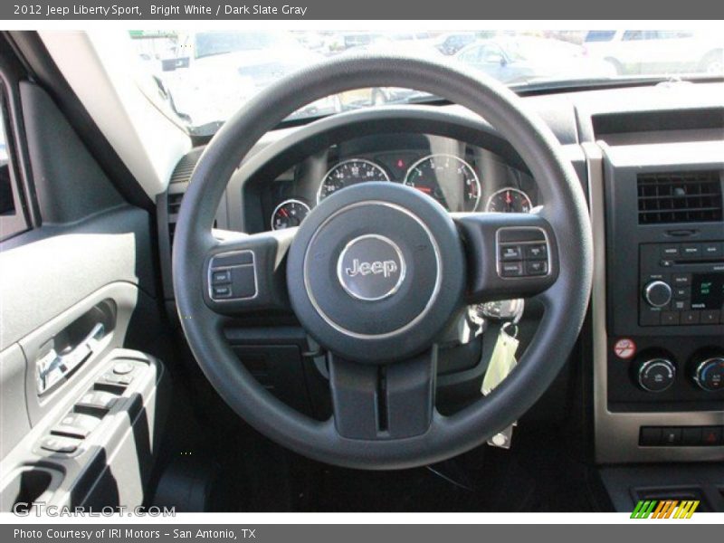 Bright White / Dark Slate Gray 2012 Jeep Liberty Sport