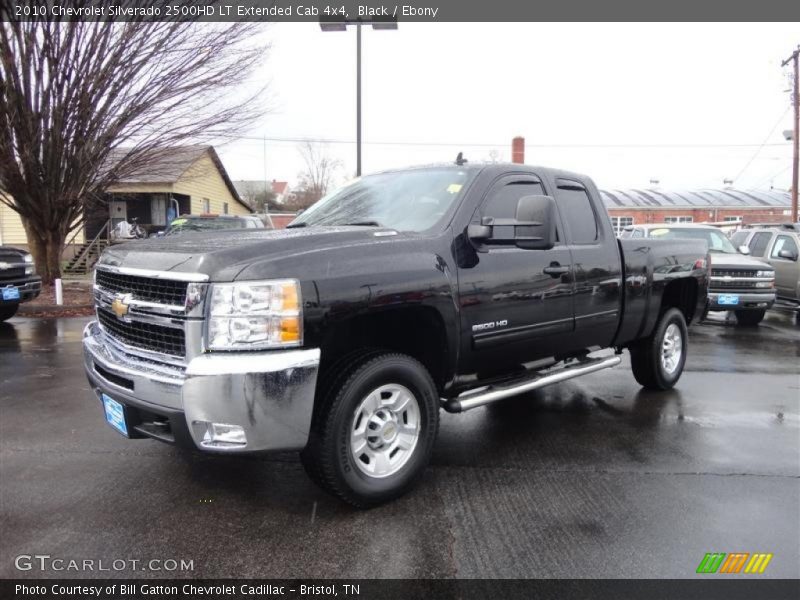 Front 3/4 View of 2010 Silverado 2500HD LT Extended Cab 4x4