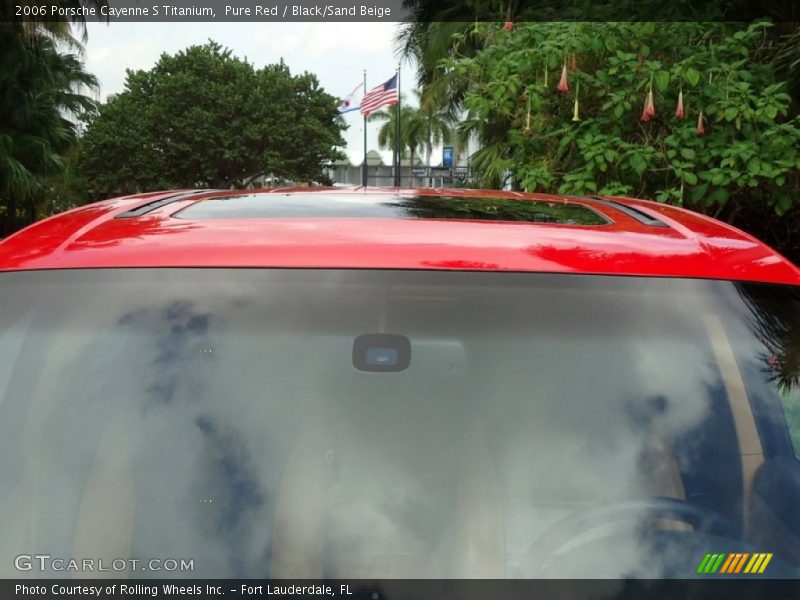Pure Red / Black/Sand Beige 2006 Porsche Cayenne S Titanium