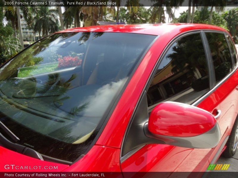 Pure Red / Black/Sand Beige 2006 Porsche Cayenne S Titanium