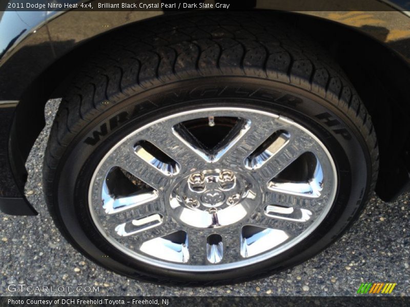 Brilliant Black Crystal Pearl / Dark Slate Gray 2011 Dodge Nitro Heat 4x4