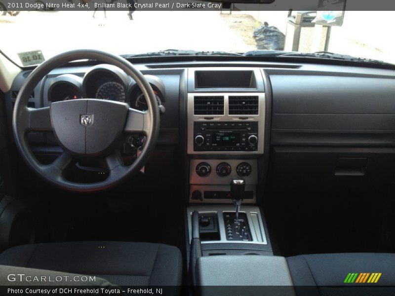 Brilliant Black Crystal Pearl / Dark Slate Gray 2011 Dodge Nitro Heat 4x4