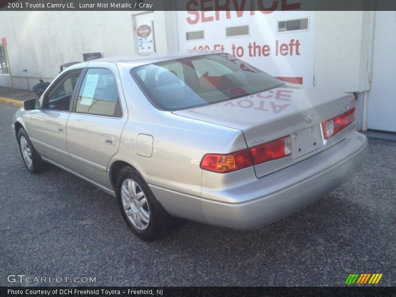 Lunar Mist Metallic / Gray 2001 Toyota Camry LE