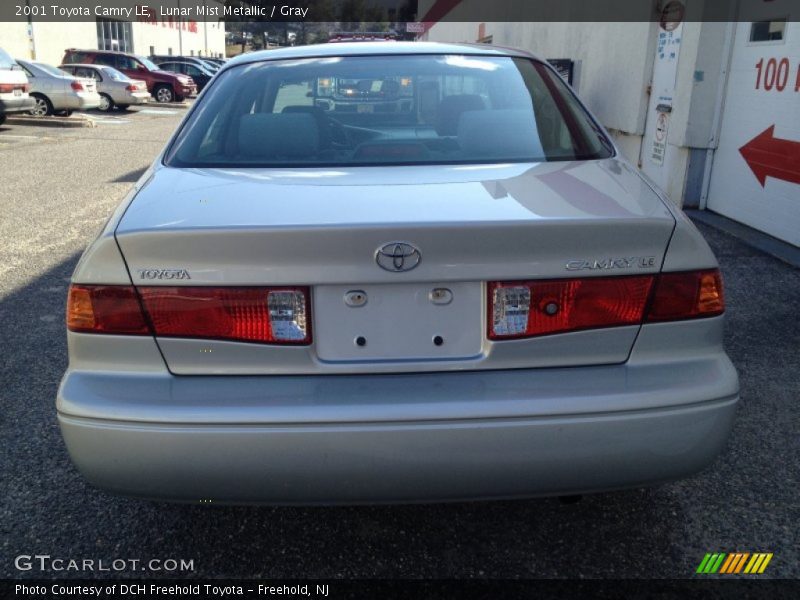 Lunar Mist Metallic / Gray 2001 Toyota Camry LE