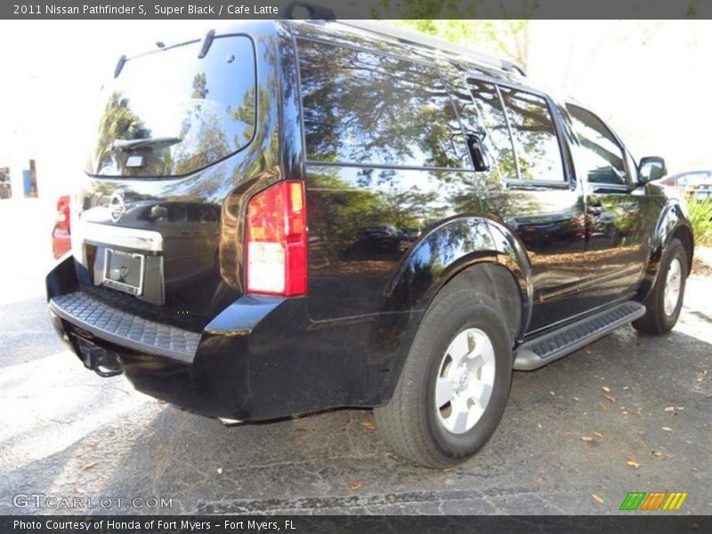 Super Black / Cafe Latte 2011 Nissan Pathfinder S