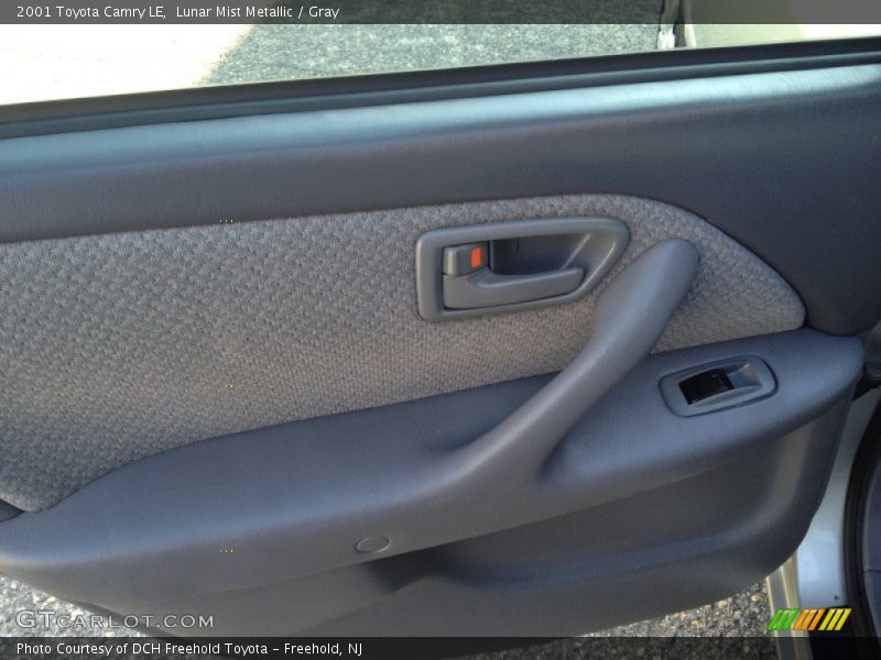Lunar Mist Metallic / Gray 2001 Toyota Camry LE