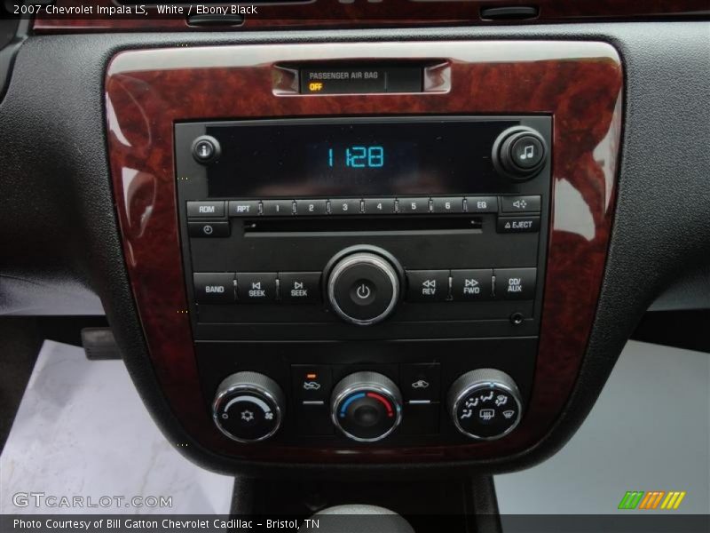 Controls of 2007 Impala LS