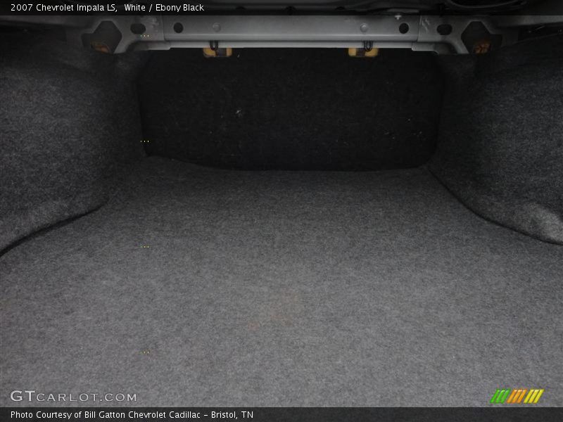 White / Ebony Black 2007 Chevrolet Impala LS