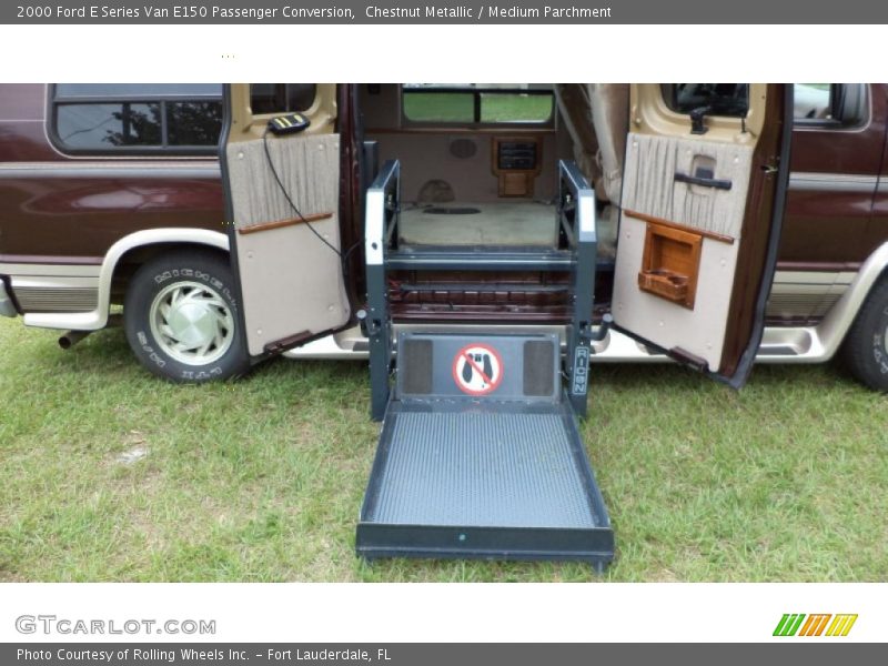 Chestnut Metallic / Medium Parchment 2000 Ford E Series Van E150 Passenger Conversion