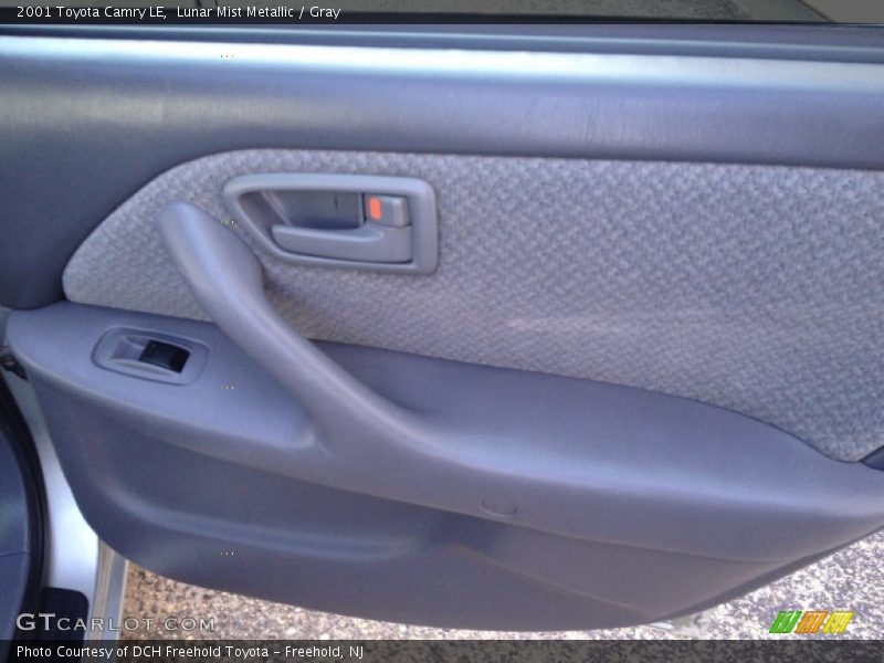 Lunar Mist Metallic / Gray 2001 Toyota Camry LE
