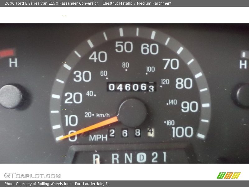 Chestnut Metallic / Medium Parchment 2000 Ford E Series Van E150 Passenger Conversion