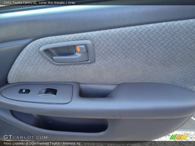 Lunar Mist Metallic / Gray 2001 Toyota Camry LE
