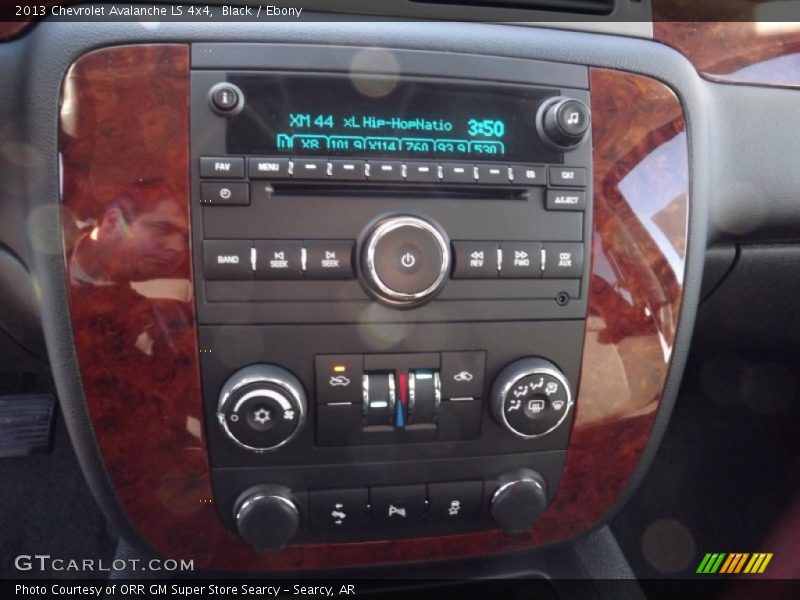 Black / Ebony 2013 Chevrolet Avalanche LS 4x4