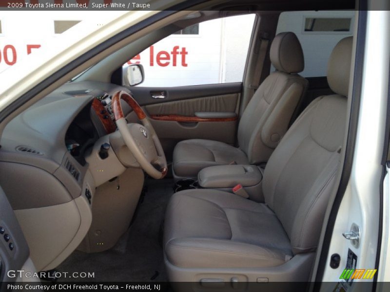 Super White / Taupe 2009 Toyota Sienna Limited