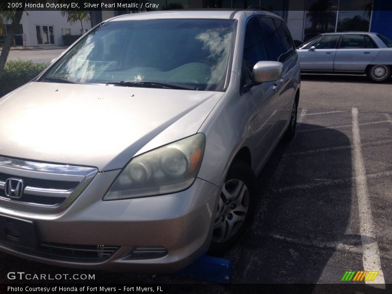 Silver Pearl Metallic / Gray 2005 Honda Odyssey EX