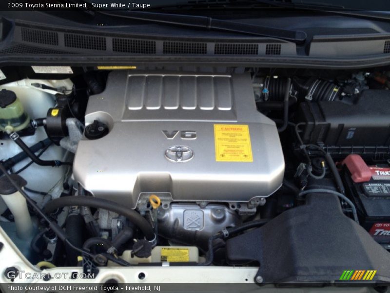 Super White / Taupe 2009 Toyota Sienna Limited