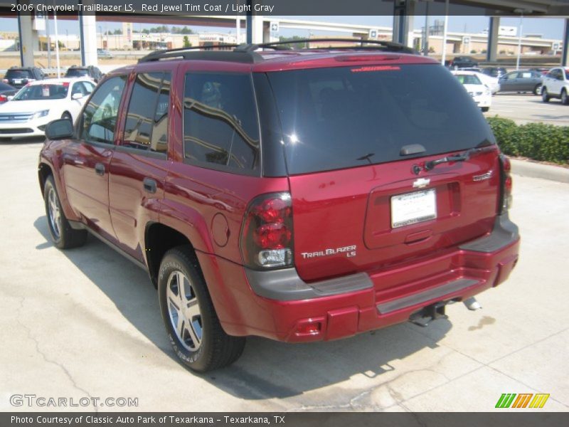 Red Jewel Tint Coat / Light Gray 2006 Chevrolet TrailBlazer LS