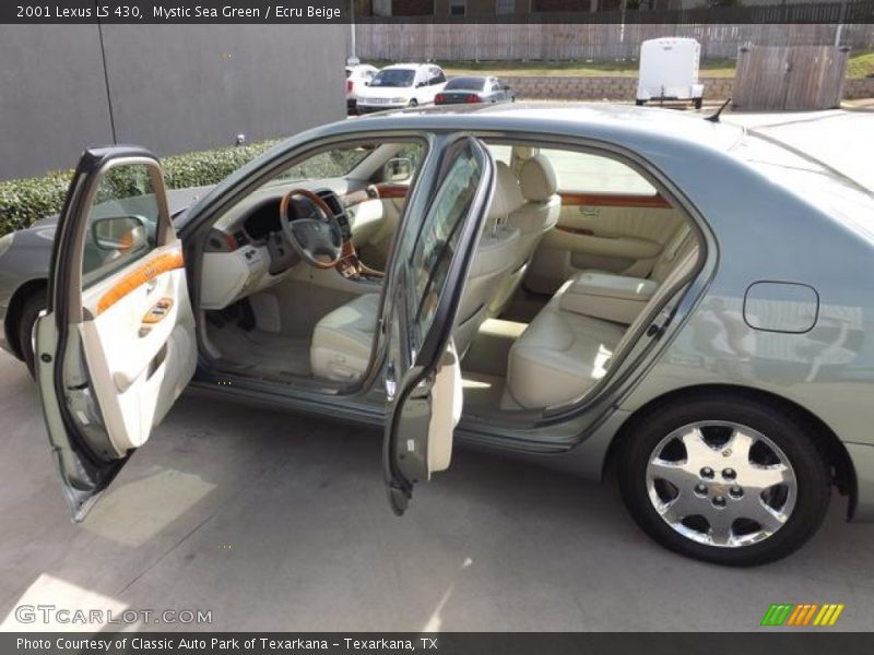 Mystic Sea Green / Ecru Beige 2001 Lexus LS 430