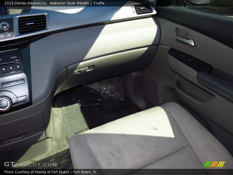 Alabaster Silver Metallic / Truffle 2013 Honda Odyssey LX