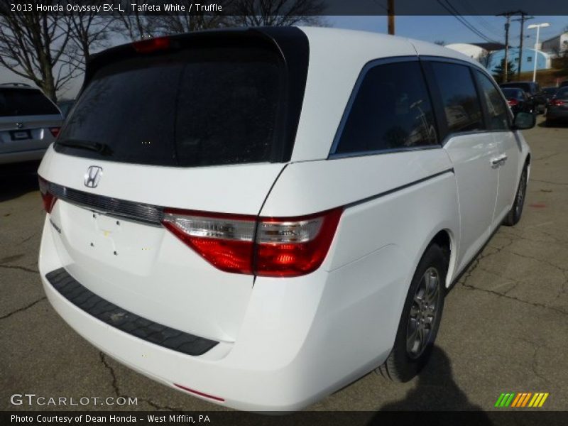 Taffeta White / Truffle 2013 Honda Odyssey EX-L