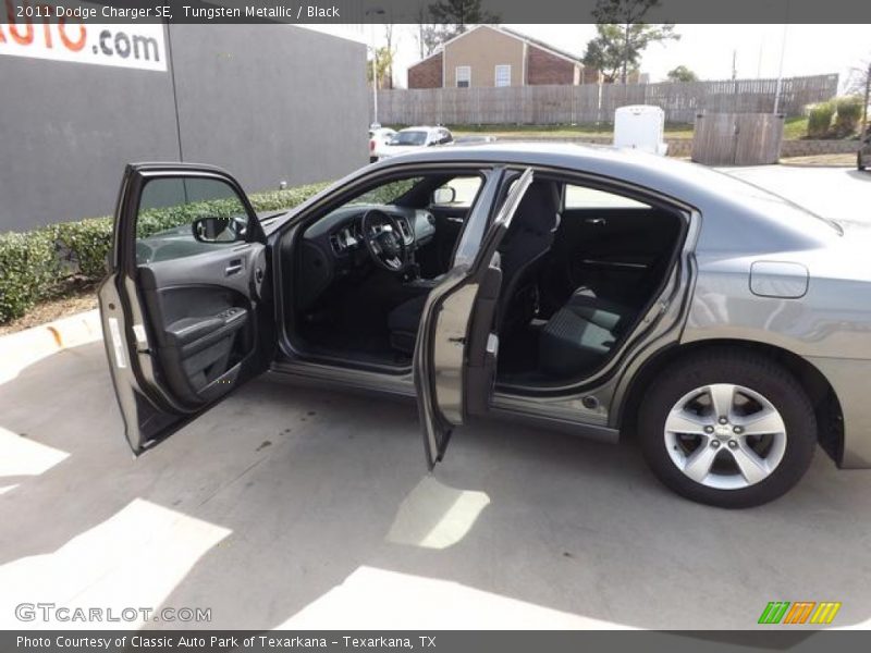 Tungsten Metallic / Black 2011 Dodge Charger SE