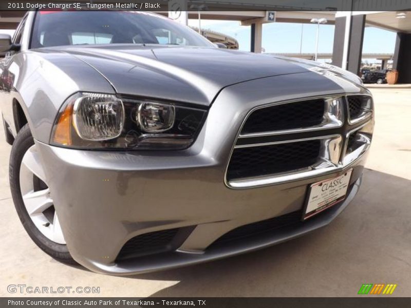 Tungsten Metallic / Black 2011 Dodge Charger SE