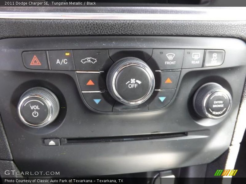 Tungsten Metallic / Black 2011 Dodge Charger SE