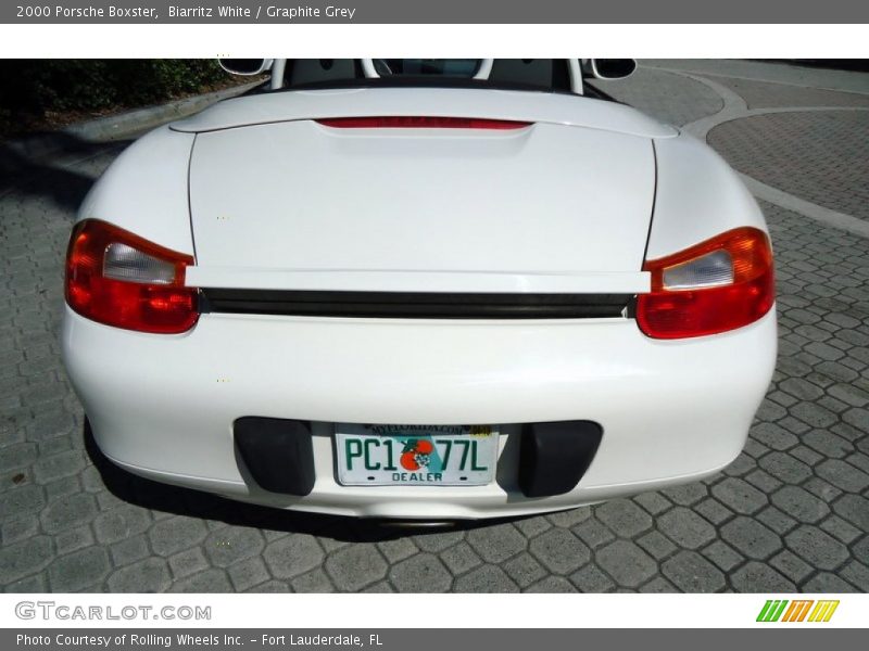 Biarritz White / Graphite Grey 2000 Porsche Boxster