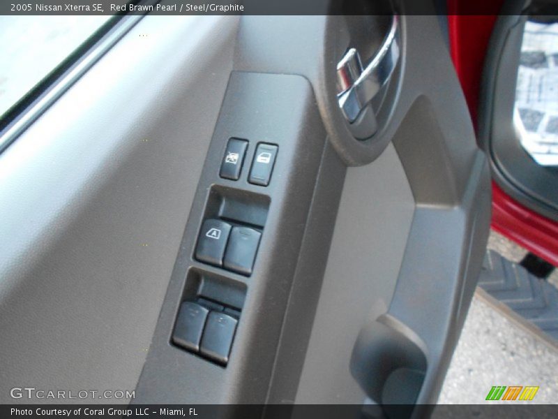 Red Brawn Pearl / Steel/Graphite 2005 Nissan Xterra SE