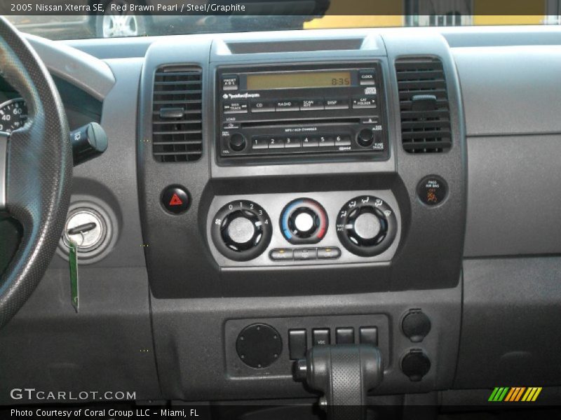 Red Brawn Pearl / Steel/Graphite 2005 Nissan Xterra SE