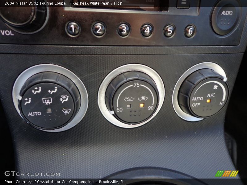 Controls of 2004 350Z Touring Coupe