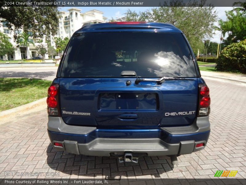 Indigo Blue Metallic / Medium Pewter 2004 Chevrolet TrailBlazer EXT LS 4x4
