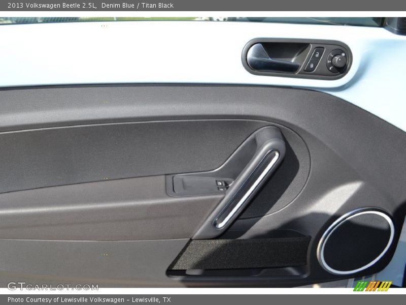 Denim Blue / Titan Black 2013 Volkswagen Beetle 2.5L