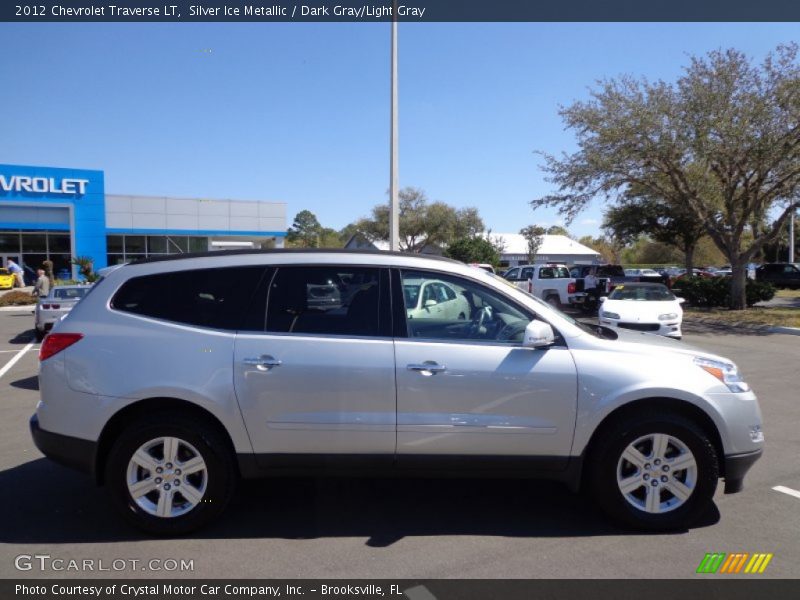 Silver Ice Metallic / Dark Gray/Light Gray 2012 Chevrolet Traverse LT