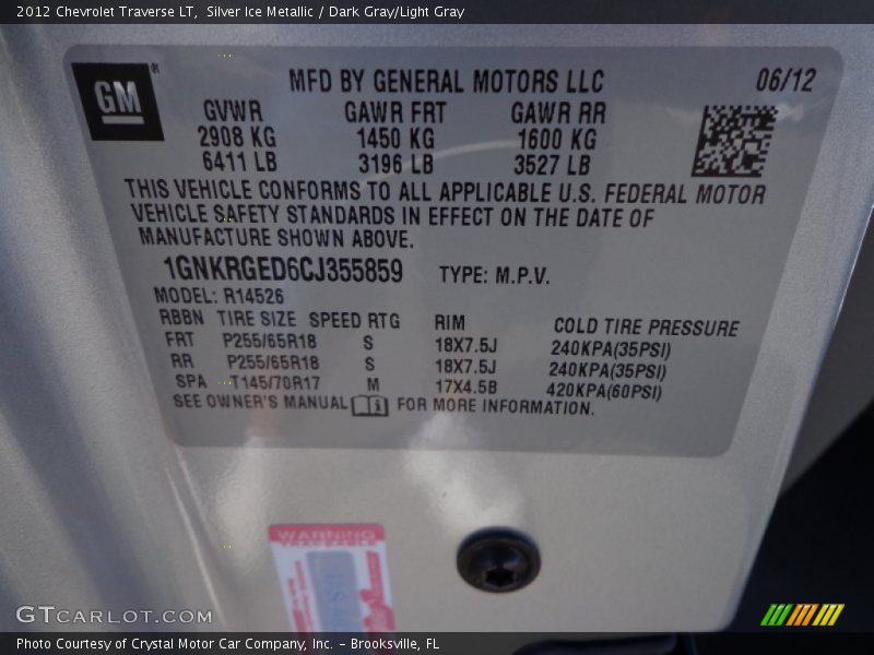 Silver Ice Metallic / Dark Gray/Light Gray 2012 Chevrolet Traverse LT