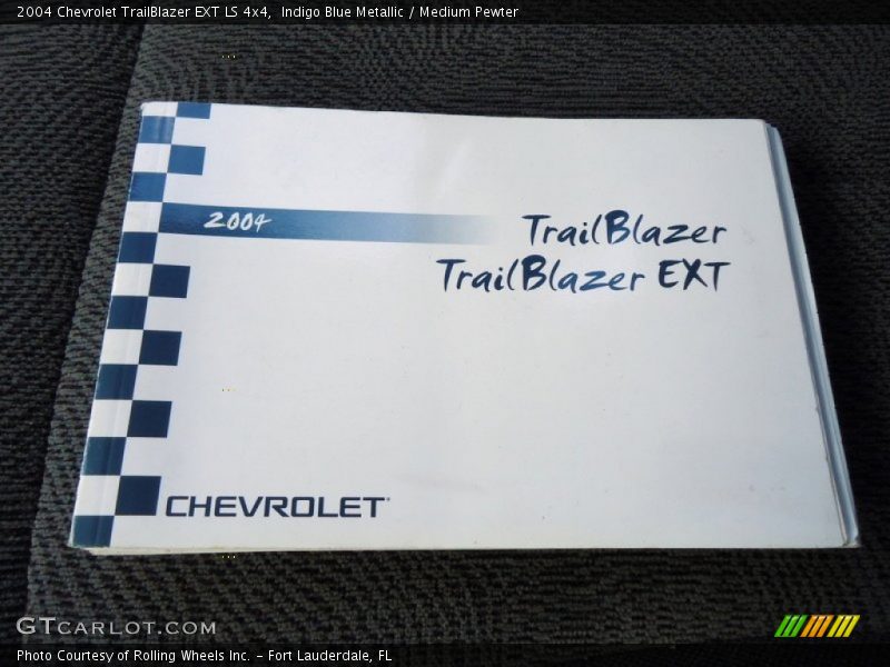 Indigo Blue Metallic / Medium Pewter 2004 Chevrolet TrailBlazer EXT LS 4x4