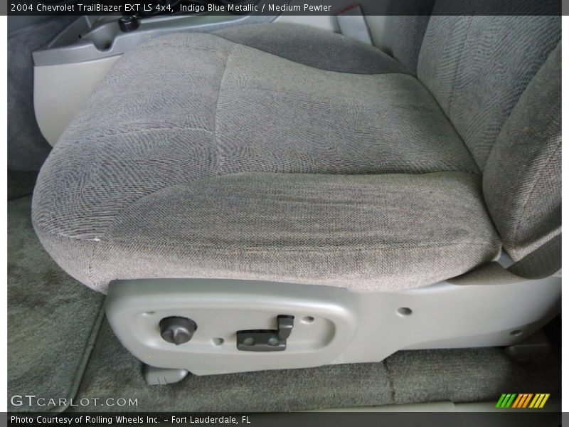 Indigo Blue Metallic / Medium Pewter 2004 Chevrolet TrailBlazer EXT LS 4x4