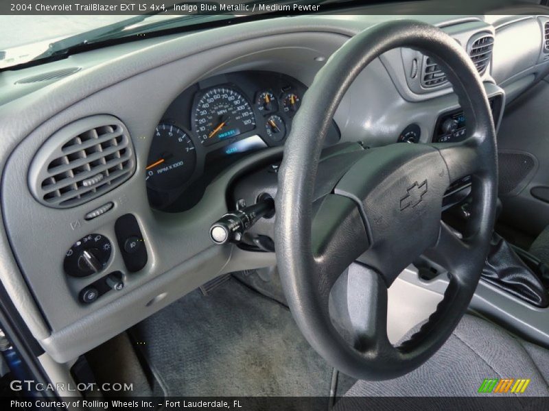Indigo Blue Metallic / Medium Pewter 2004 Chevrolet TrailBlazer EXT LS 4x4
