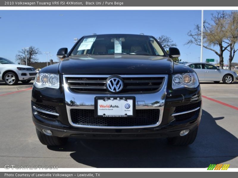 Black Uni / Pure Beige 2010 Volkswagen Touareg VR6 FSI 4XMotion